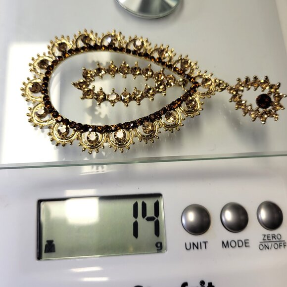 Teardrop Statement Gold Earrings - Picture 11 of 11